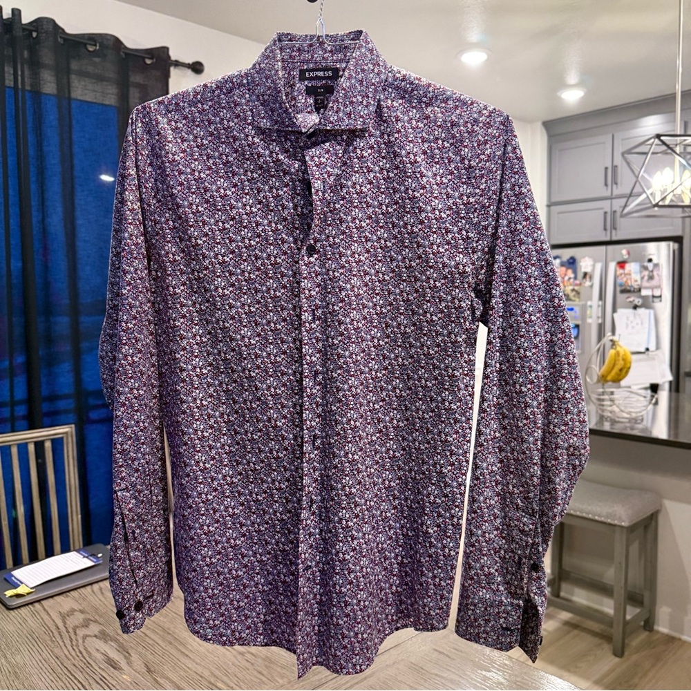 Express Men's Purple Floral Print Button-Down Shirt
